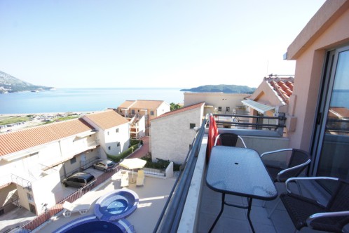 Apartman B13